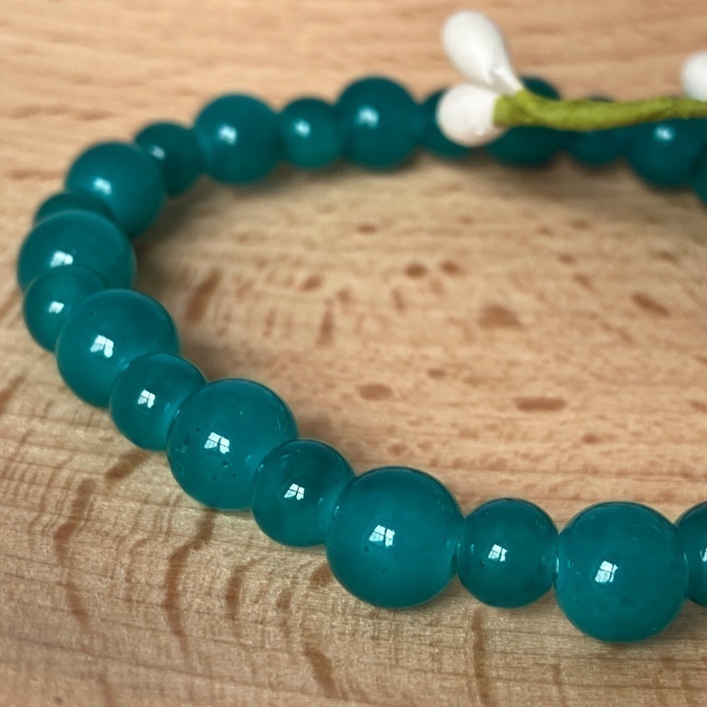 Teal Stretch Beaded Bracelet - Picture 5 of 13